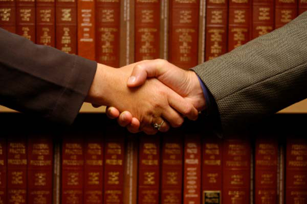 benefits_of_bankruptcy_attorneys_in_roseville_mn.png